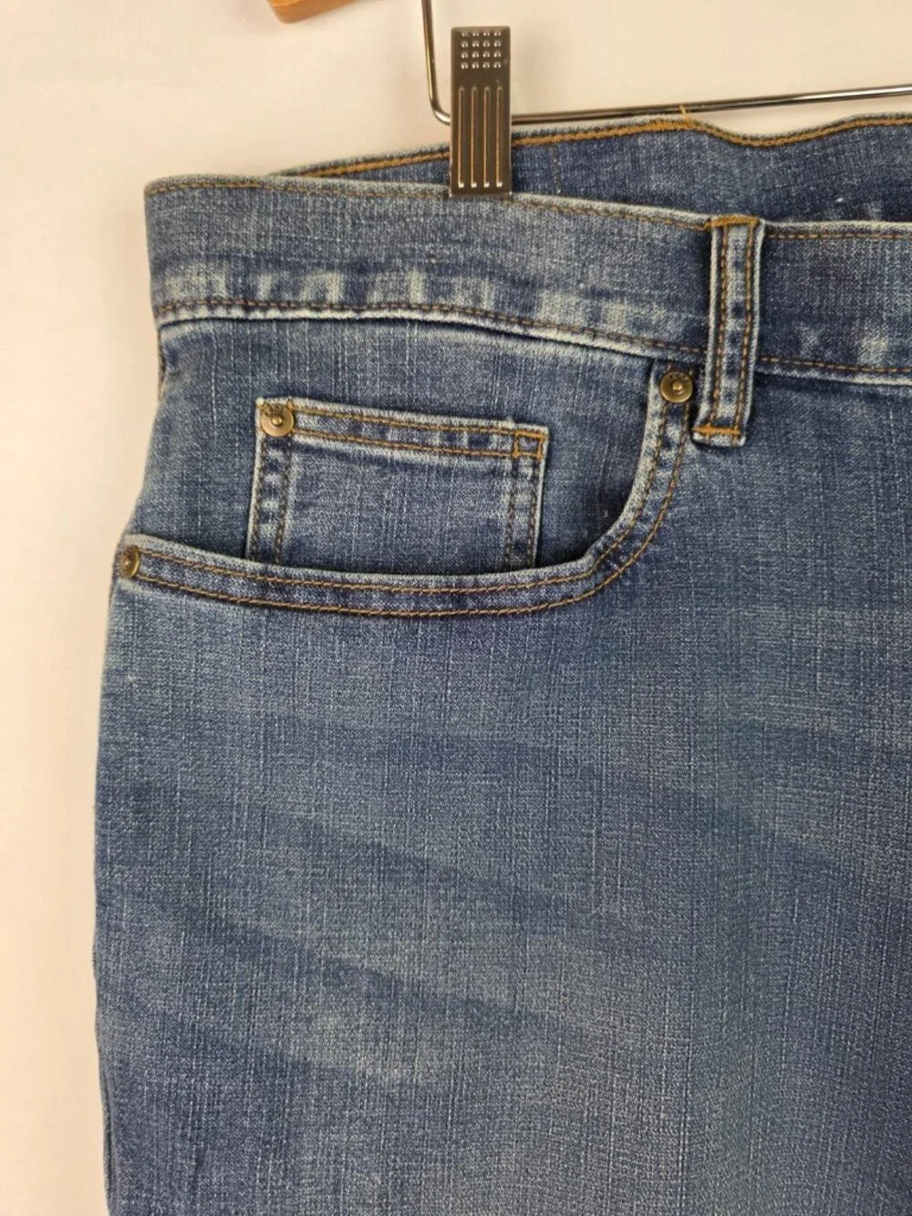 Jos A Bank 1905 Men's Jeans Size 40 x 32 Blue Tailored Fit Denim Jean Pants